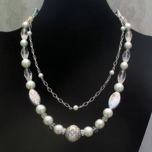 White and Silver Pearl Wedding Necklace